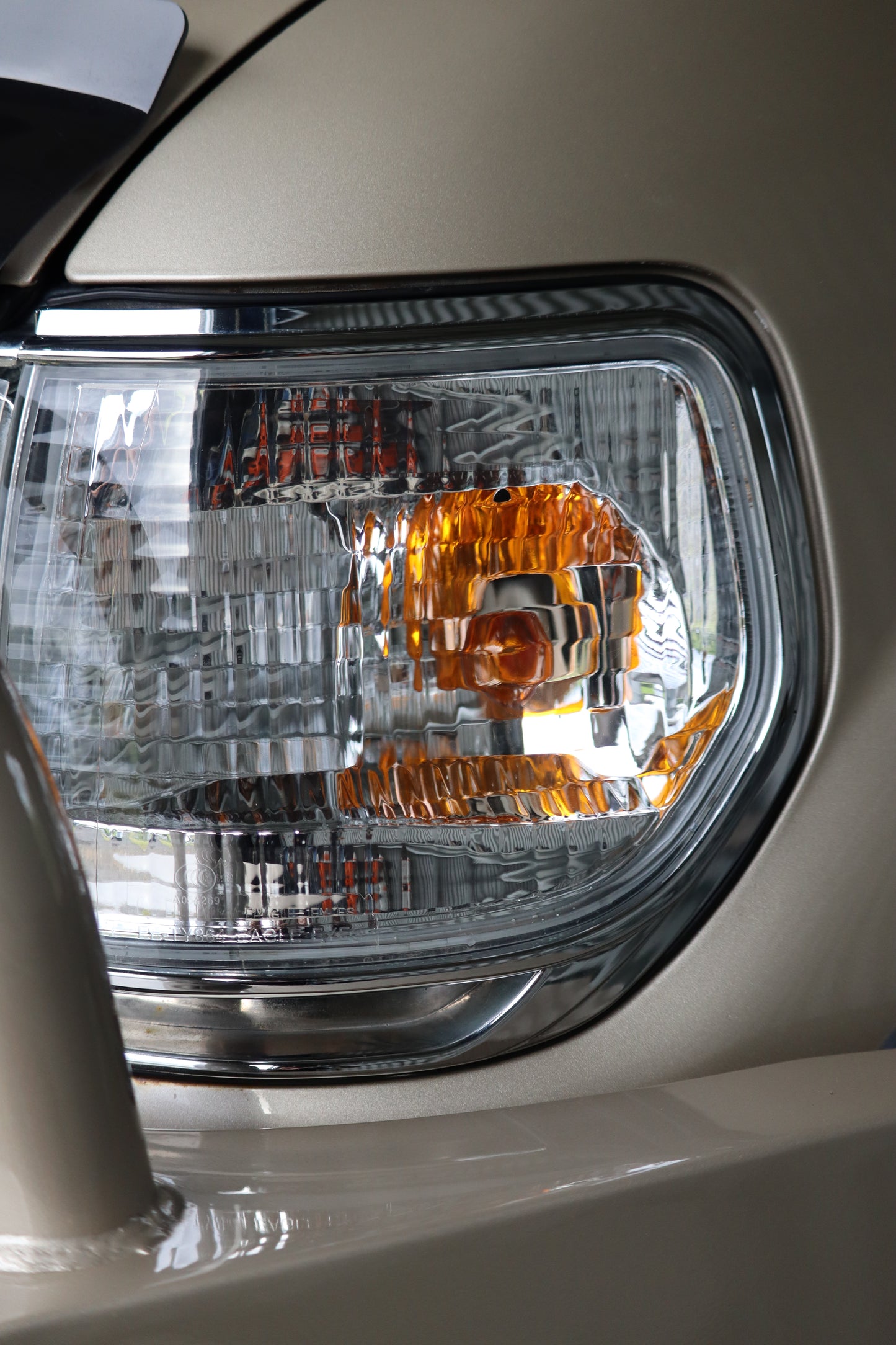 80 series clear lens Sahara headlights + corner lights