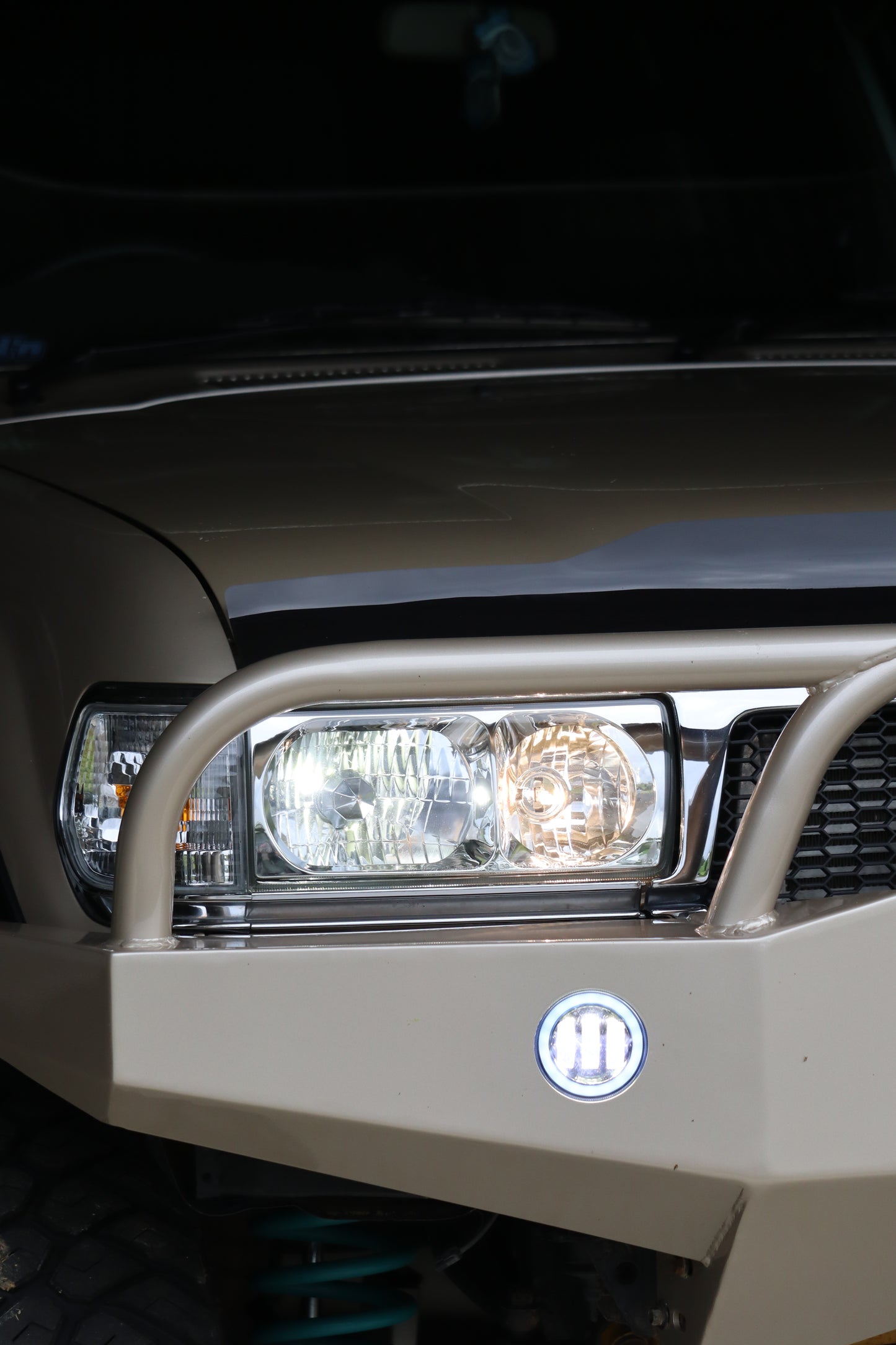 80 series clear lens Sahara headlights + corner lights
